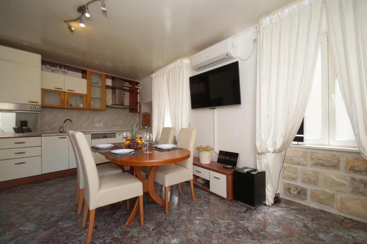 Apartments Galerija Korčula Eksteriør bilde